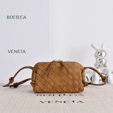 TOP Bottega Veneta Concert Pouch