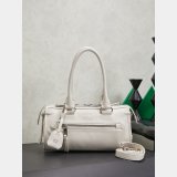 MIU MIU Glossy leather handbag 5BA332