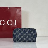 Gucci AAA+ Medium Cosmetic Case Plaque 875801 Bag