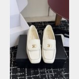 CC Flat Turnlock loafers