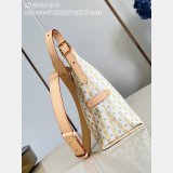 Louis Vuitton Carryall East West M29139 Monogram Canvas Bag