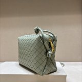 Bottega Veneta Loop Camera bag Small 22cm