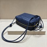 Bottega Veneta Loop Camera bag Small 22cm