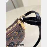 Louis Vuitton Pochette Accessoires Other Monogram Canvas M26473 Bags