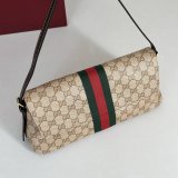 Gucci Perfect 874744 Madison Medium Shoulder Bag