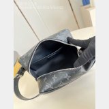 Louis Vuitton M83113 M26810 Locker Dopp Kit High Quality Bag