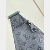 Louis Vuitton M28399 Duo Slingbag Top Quality Bag