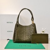 Top Bottega Veneta Intrecciato Parachute Large handbag 796571