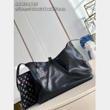Fashion Louis Vuitton Fake Vibe CarryAll Cargo M25143 Bag