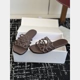 Top Loewe Petal Anagram Slide