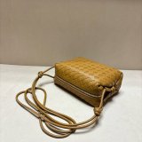 Bottega Veneta Loop Camera bag Small 22cm