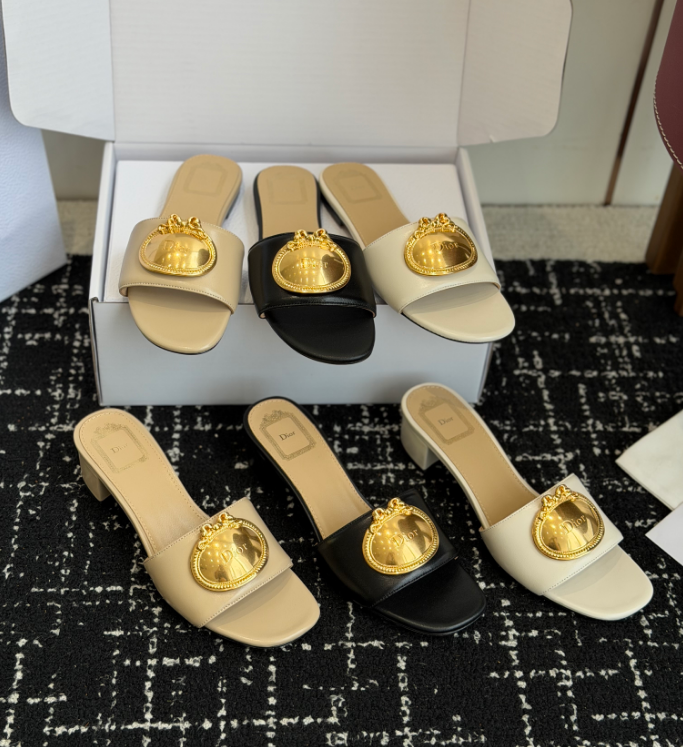 Dior Medaillon Buckle Slide